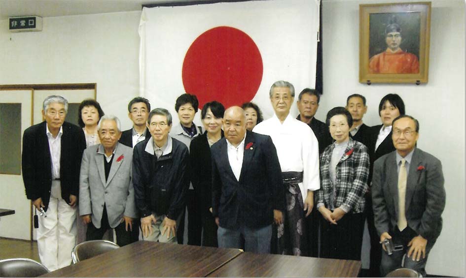 宮司 金尾 義道 様と記念撮影